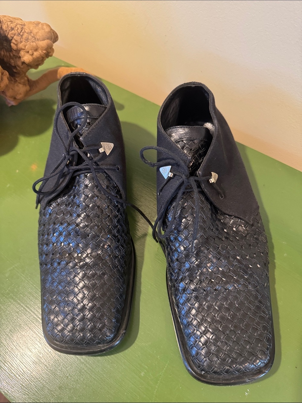 Roberto Botticelli black leather shoes made in Italy